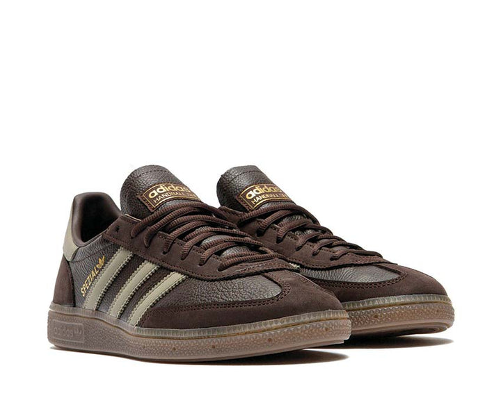Sports shoes for handball in aurora coffee colour