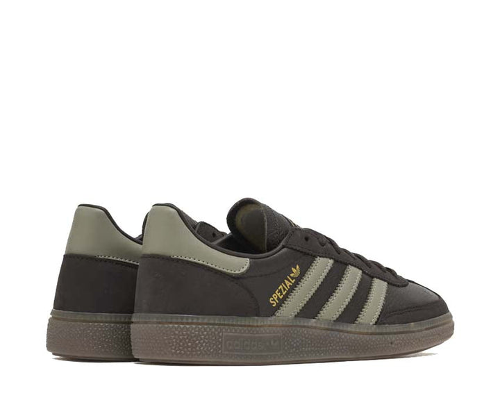 Sports shoes for handball in aurora coffee colour