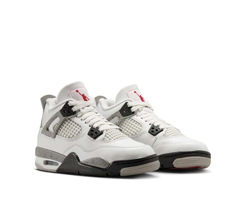 Retro sports shoes for boys, white model with cement-coloured details