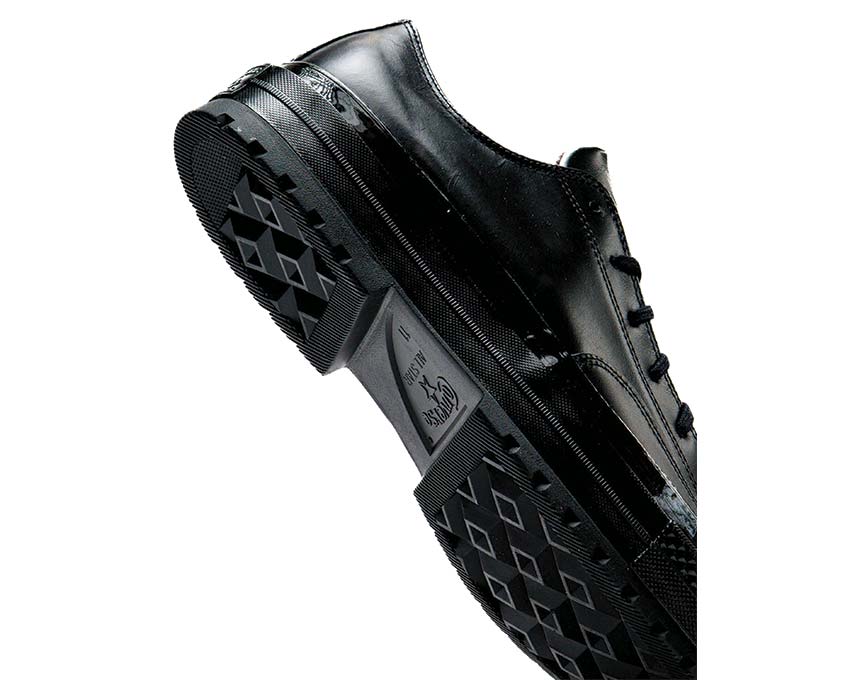 Black Low-Top Trainers with Rubber Sole