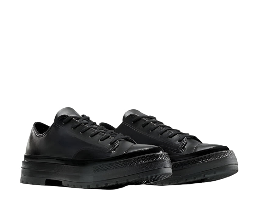 Black Low-Top Trainers with Rubber Sole