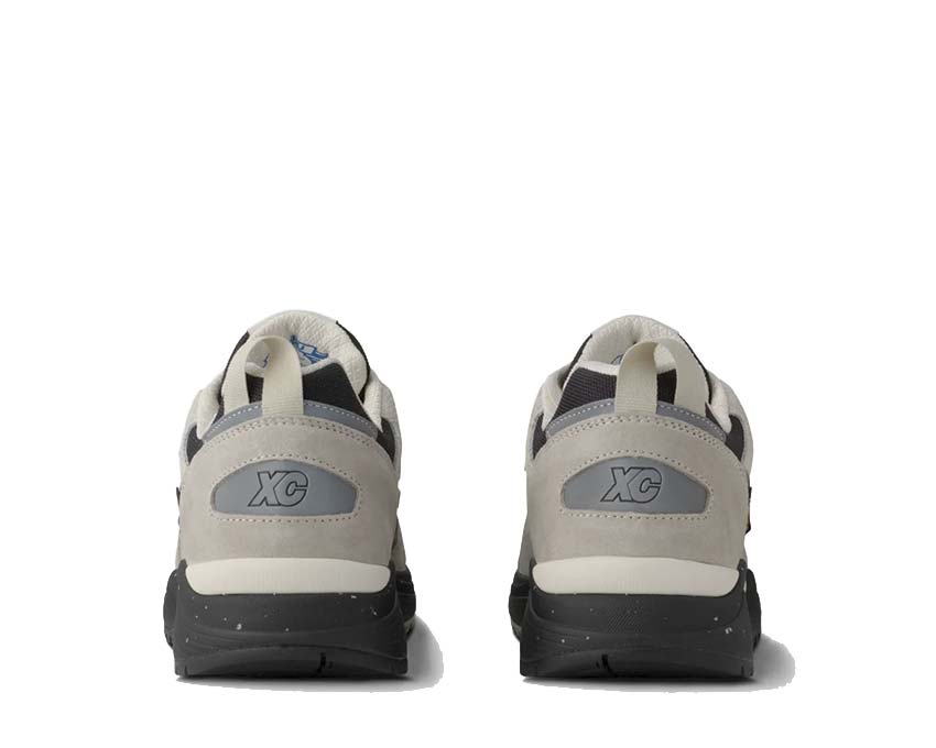 Running shoes made of Cordura with a metallic finish