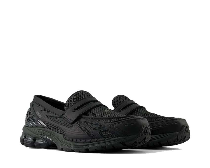 Black Sports Shoes Model 1906L