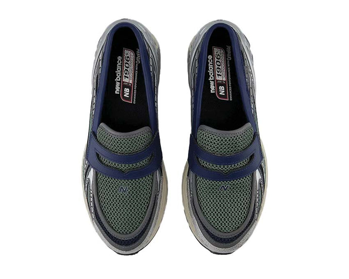 Running shoes in dark green shade 1906L