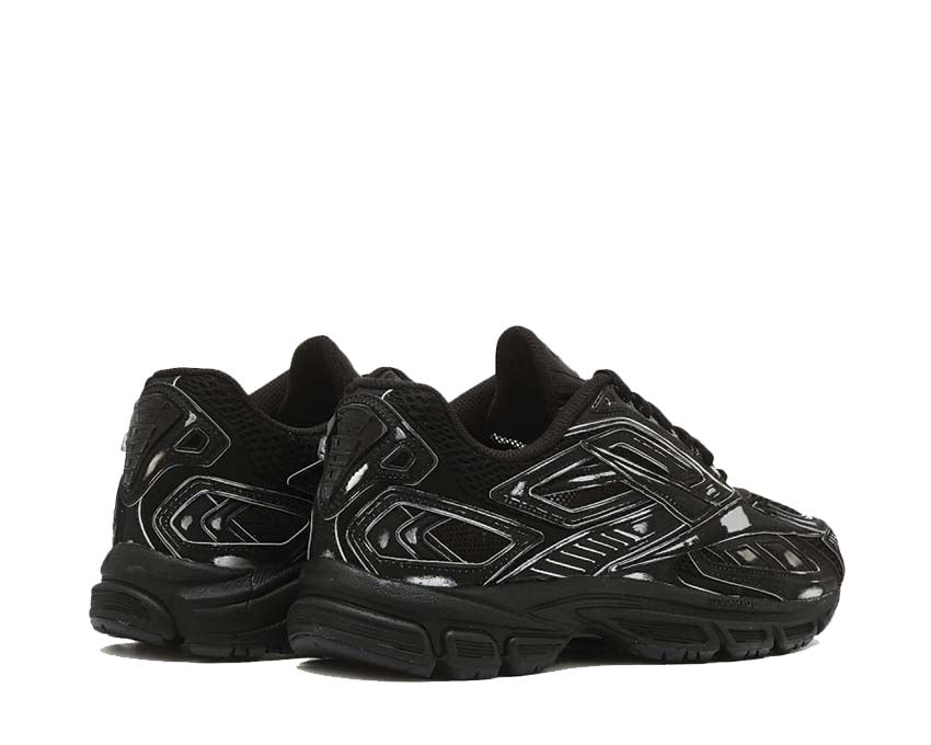 Black Running Shoes