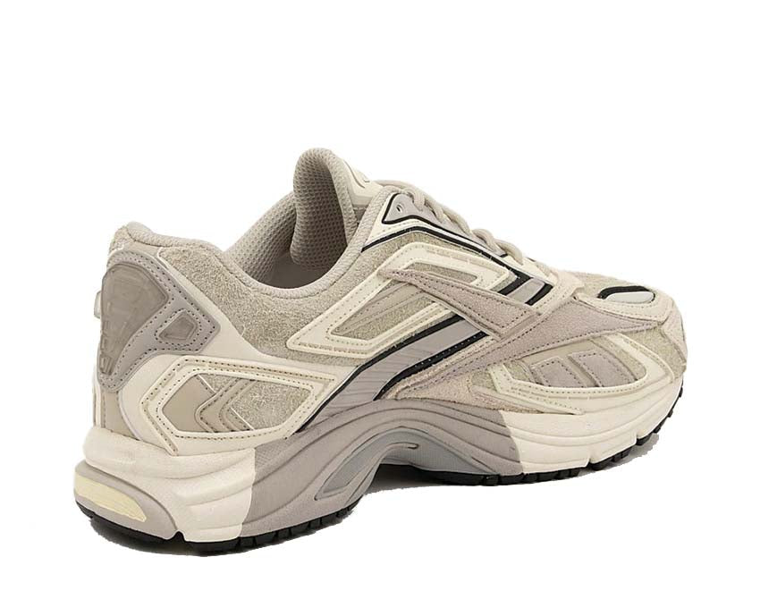 Running shoes for asphalt in oat shade